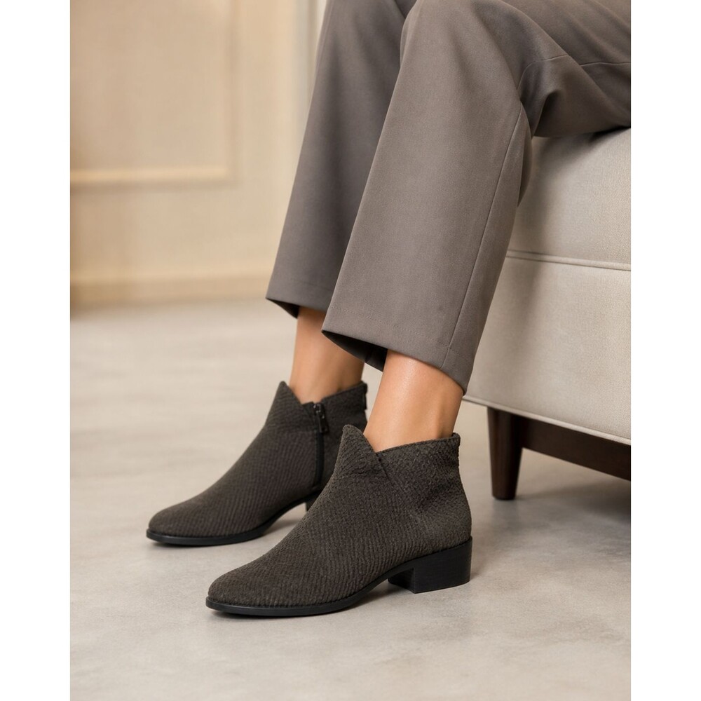 Eileen Fisher Tuck Women's Size 9 Gray Snake Print Leather Ankle Booties